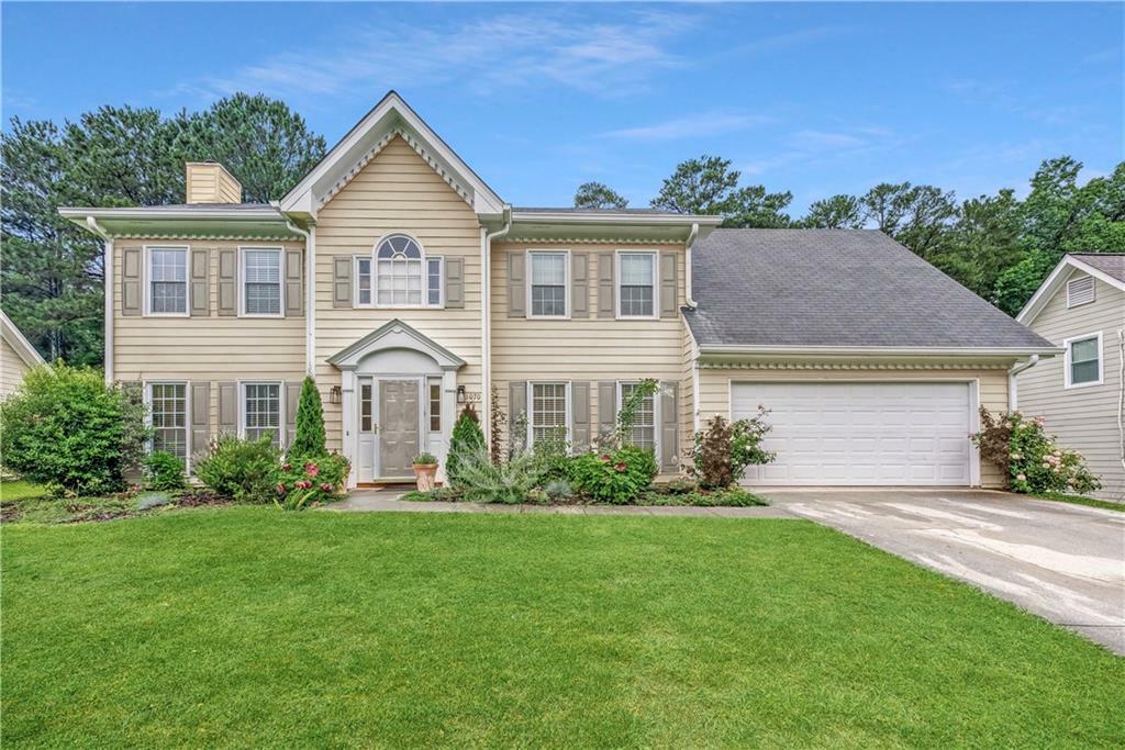 Property Photo: 1070 Steeple Run GA 30043