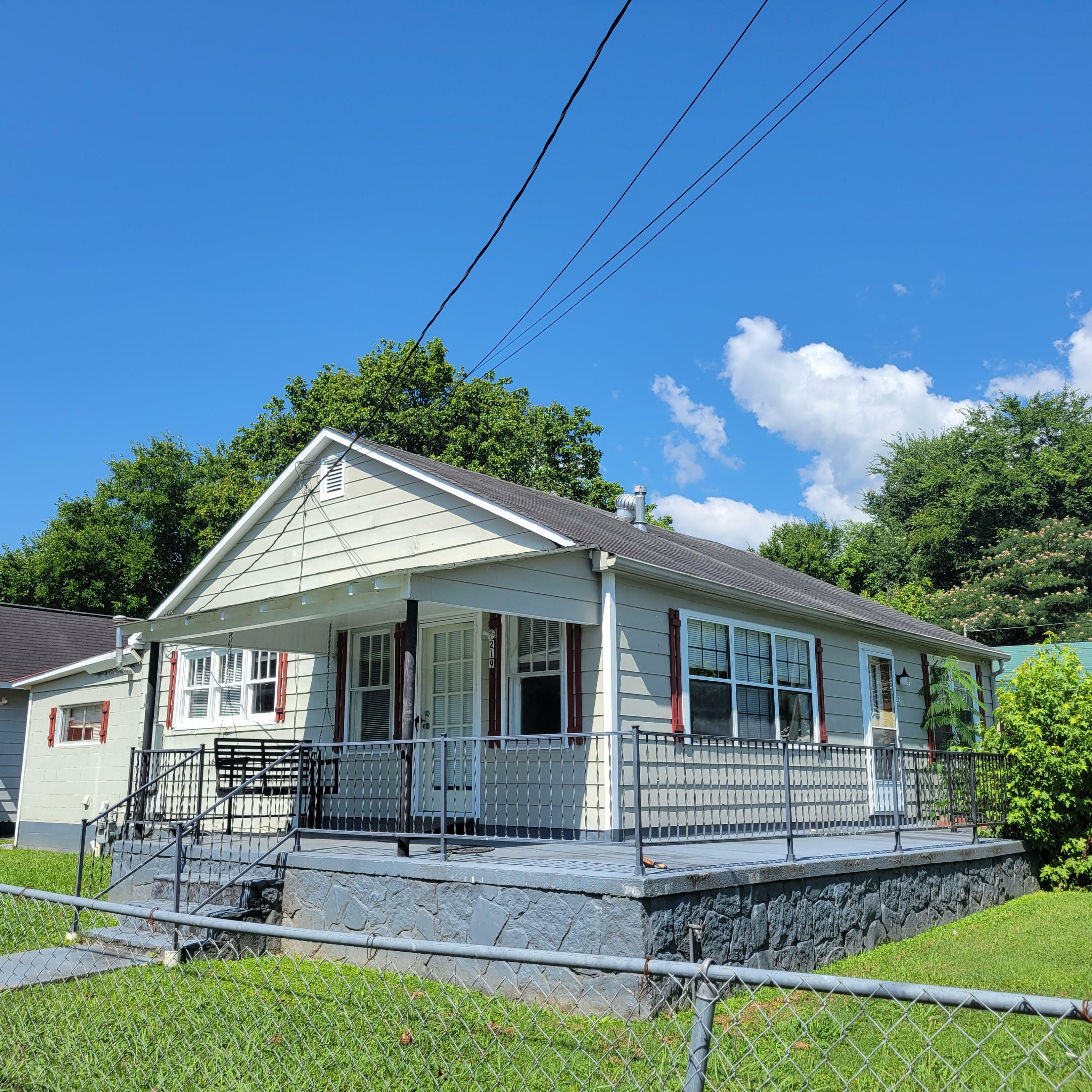 Property Photo:  219 Magnolia Avenue  TN 37321 