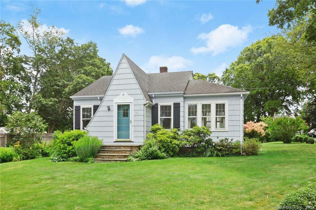 Property Photo:  14 Dickinson Road  CT 06820 