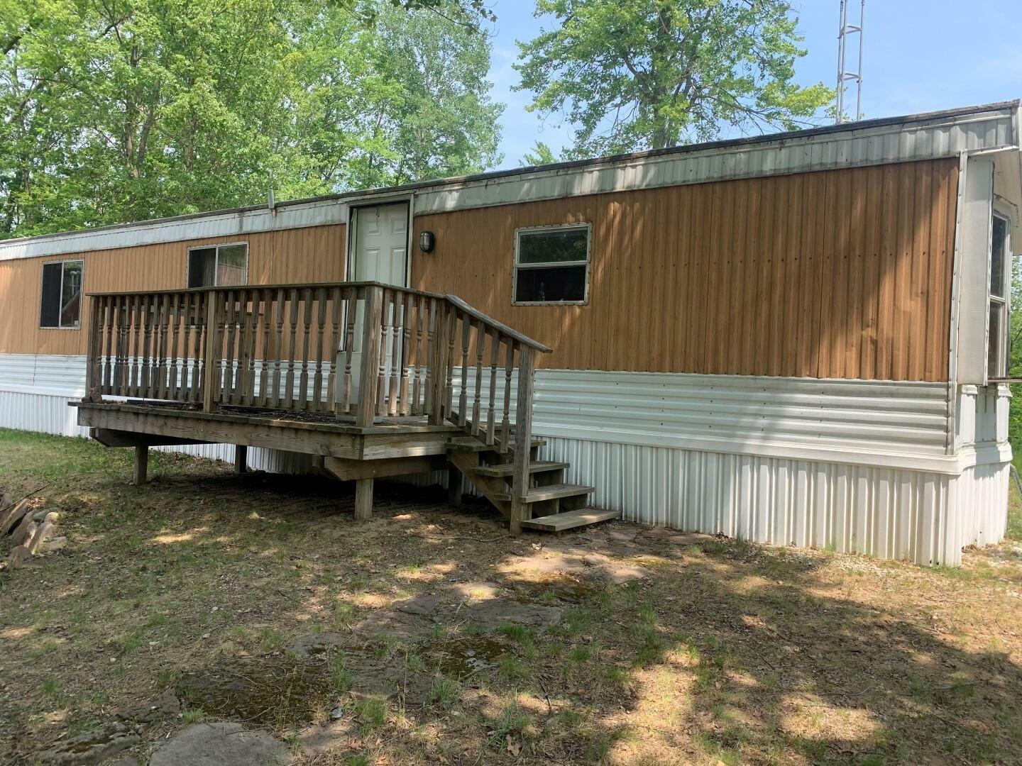 Property Photo:  5260 Pole Line Road  MI 48624 