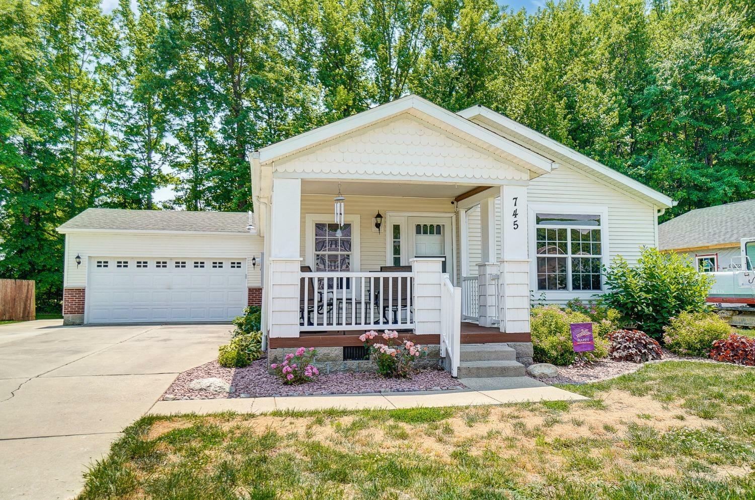 Property Photo: 745 Brickyard Dr IN 47041