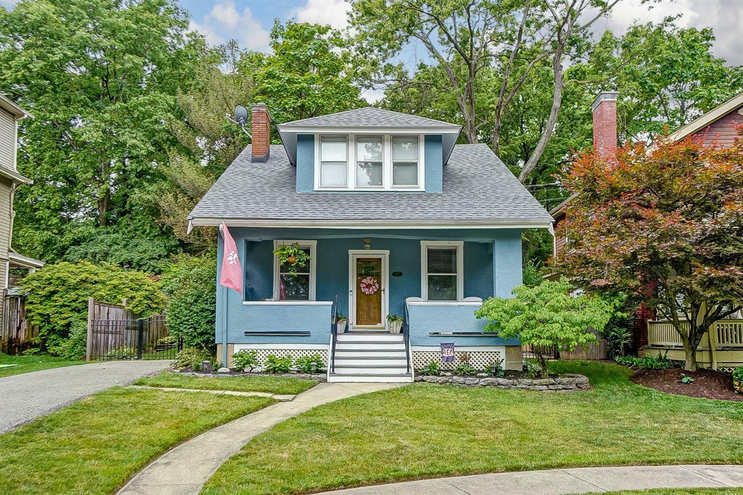 Property Photo: 3877 Mount Vernon Ave OH 45209