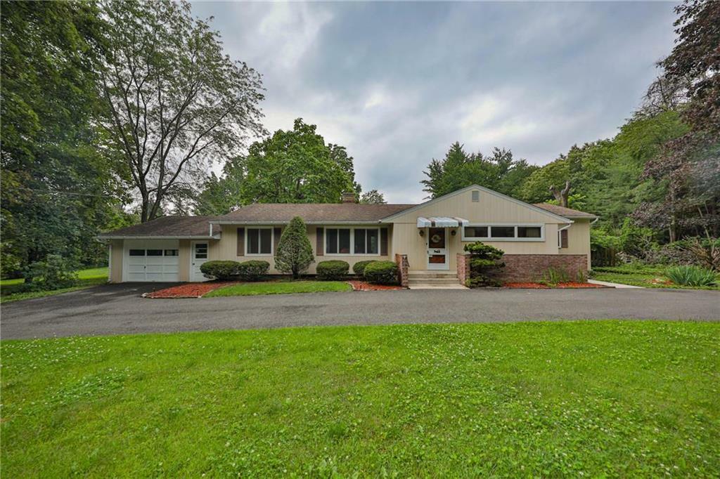 Property Photo:  83 Birchwood Drive  PA 18235 