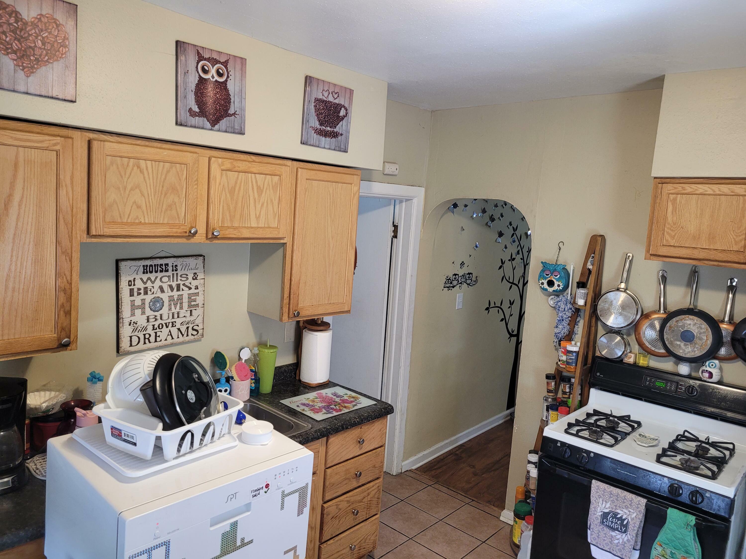 Property Photo: 1225 Missouri Ave Upper WI 53172