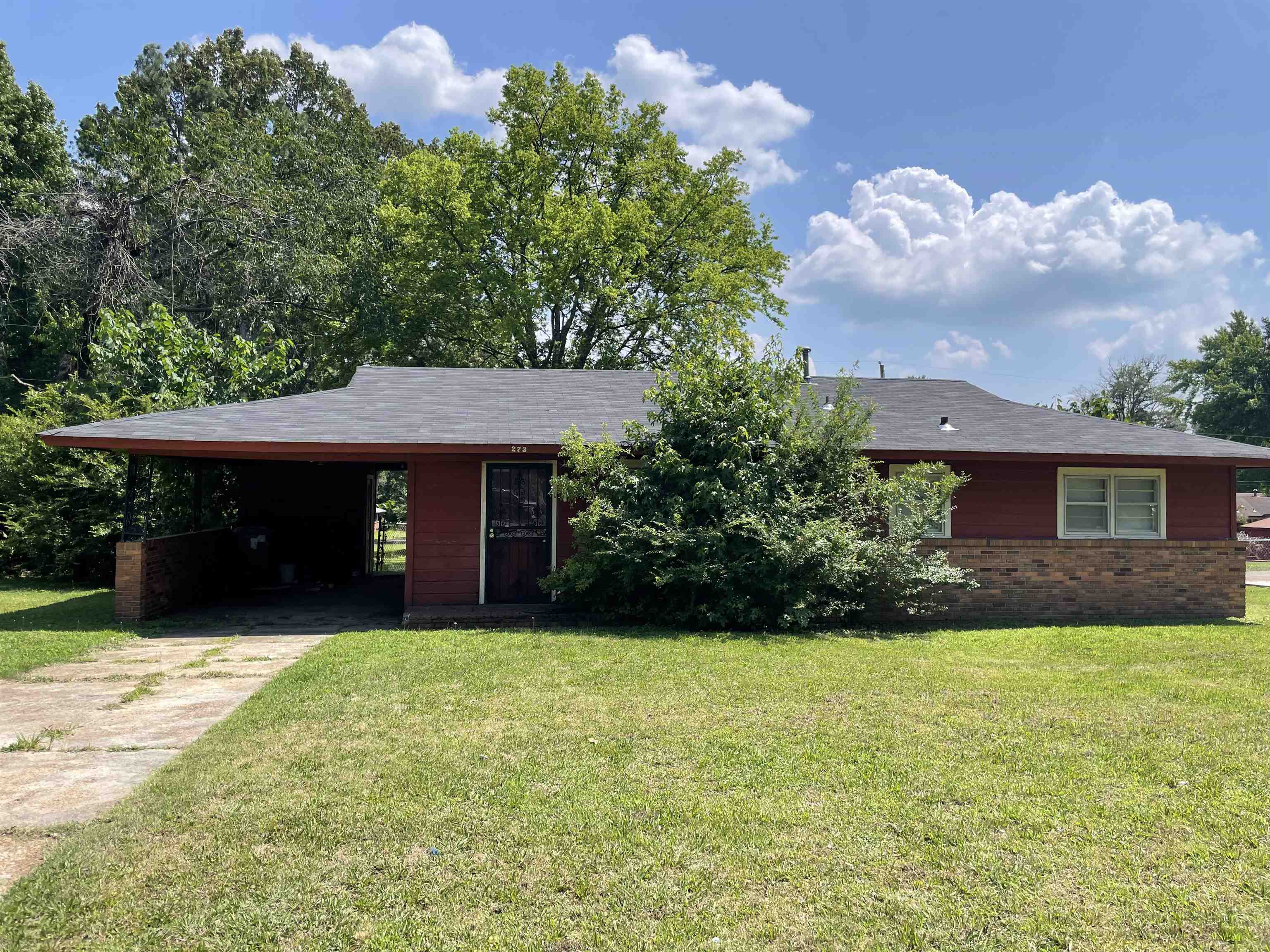 Property Photo:  273 Clower Ave  TN 38109 