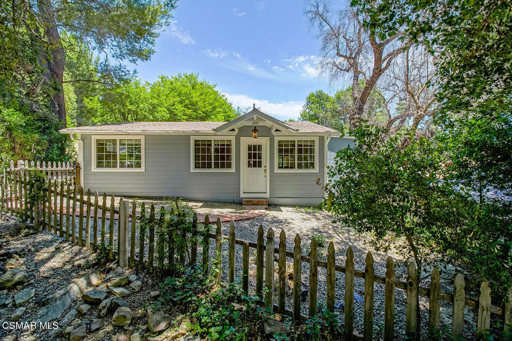 Property Photo:  2446 Liberty Lane  CA 90290 