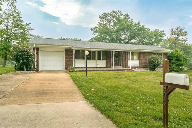 Property Photo:  800 Fernview Drive  MO 63141 