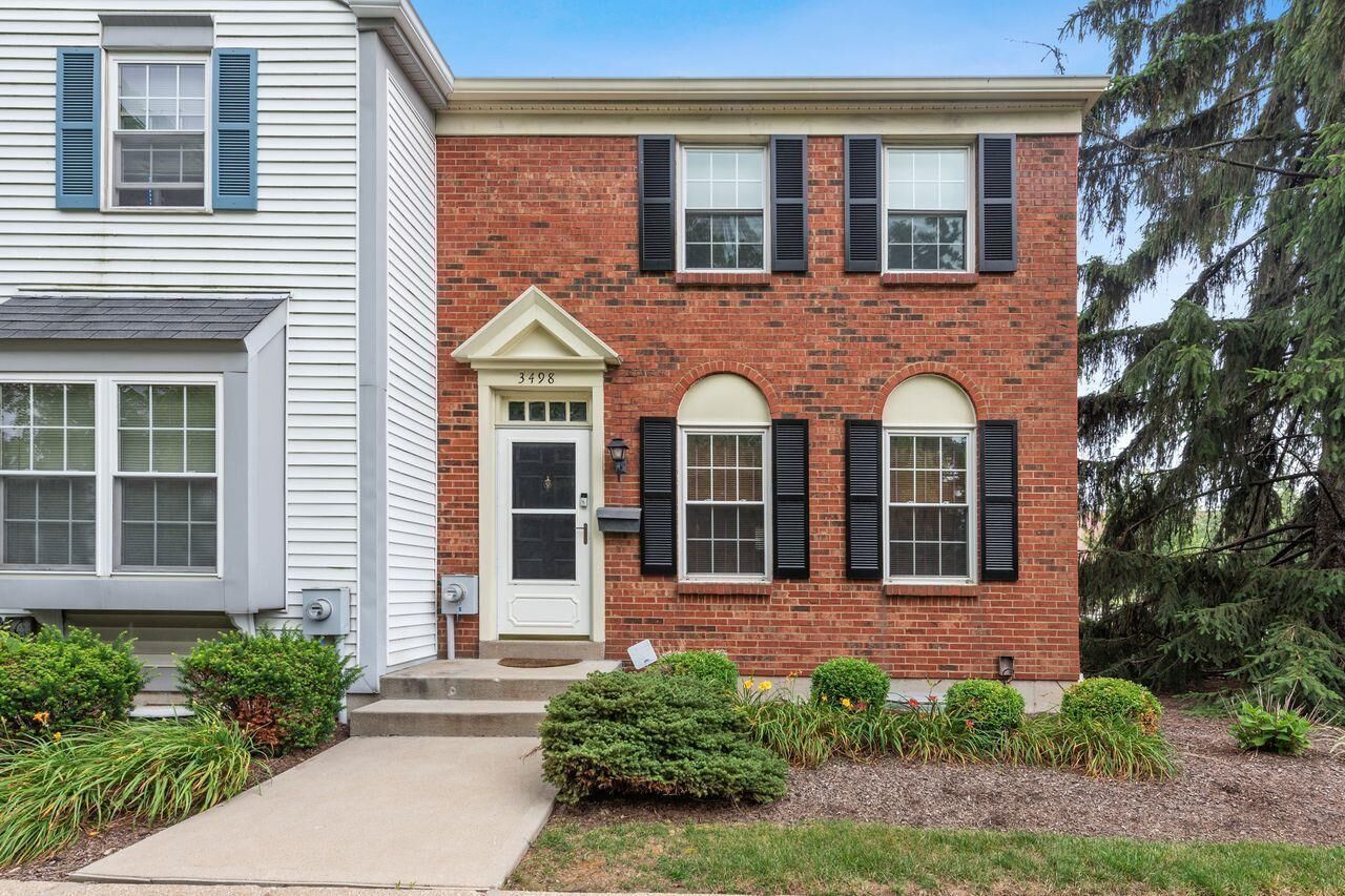 Property Photo:  3498 Sunbury Ln  OH 45251 