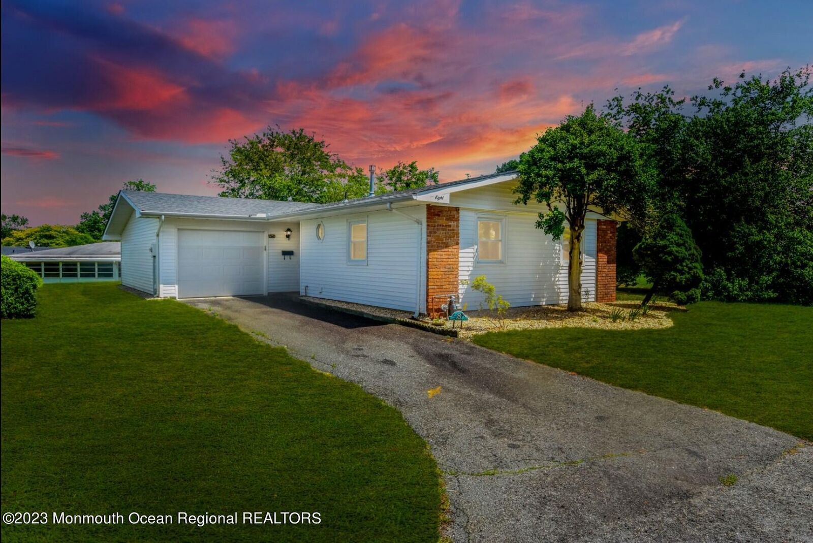 Property Photo: 8 King Lane NJ 08724