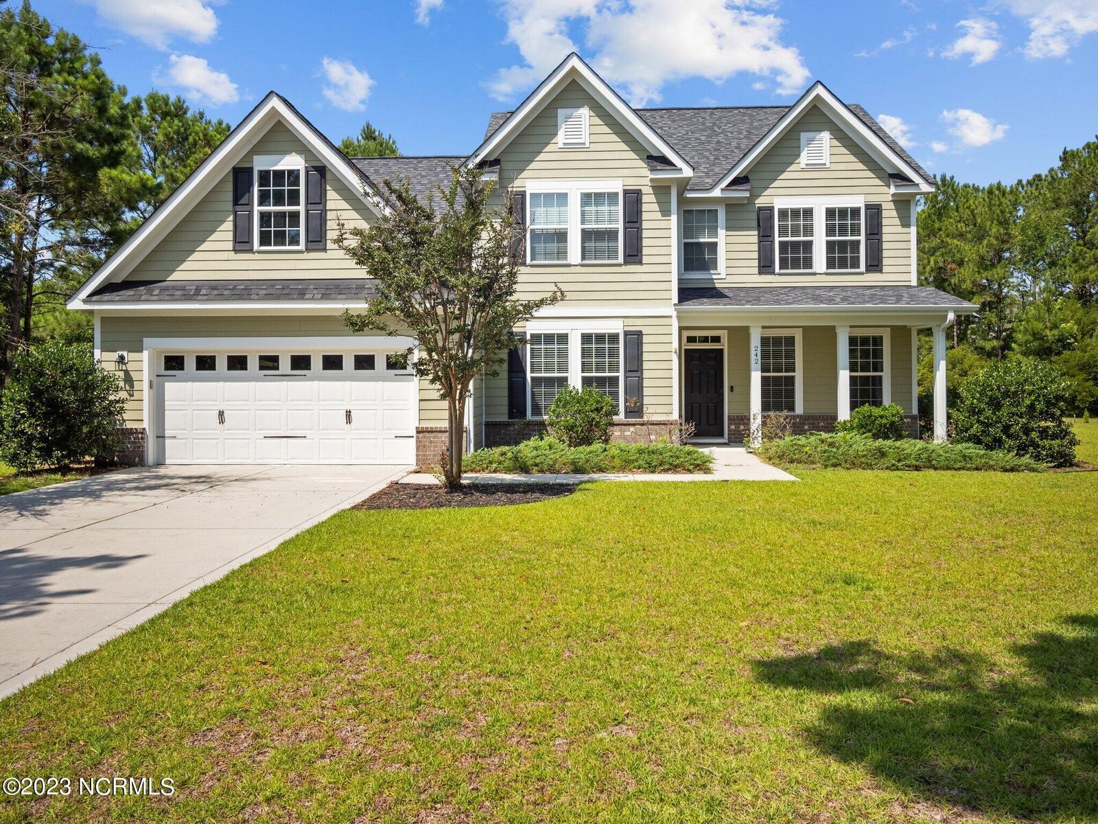 Property Photo: 242 Royal Tern Drive NC 28460
