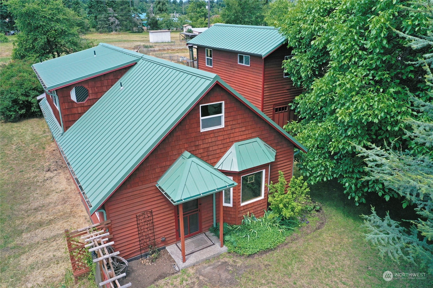 Property Photo: 672 River Road WA 98382