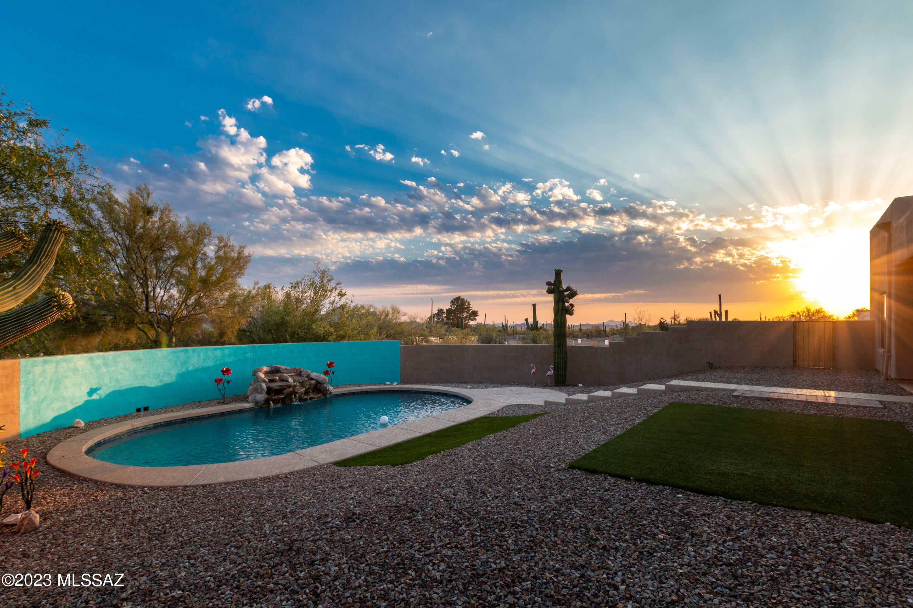 Property Photo:  4780 W Oasis Road  AZ 85742 