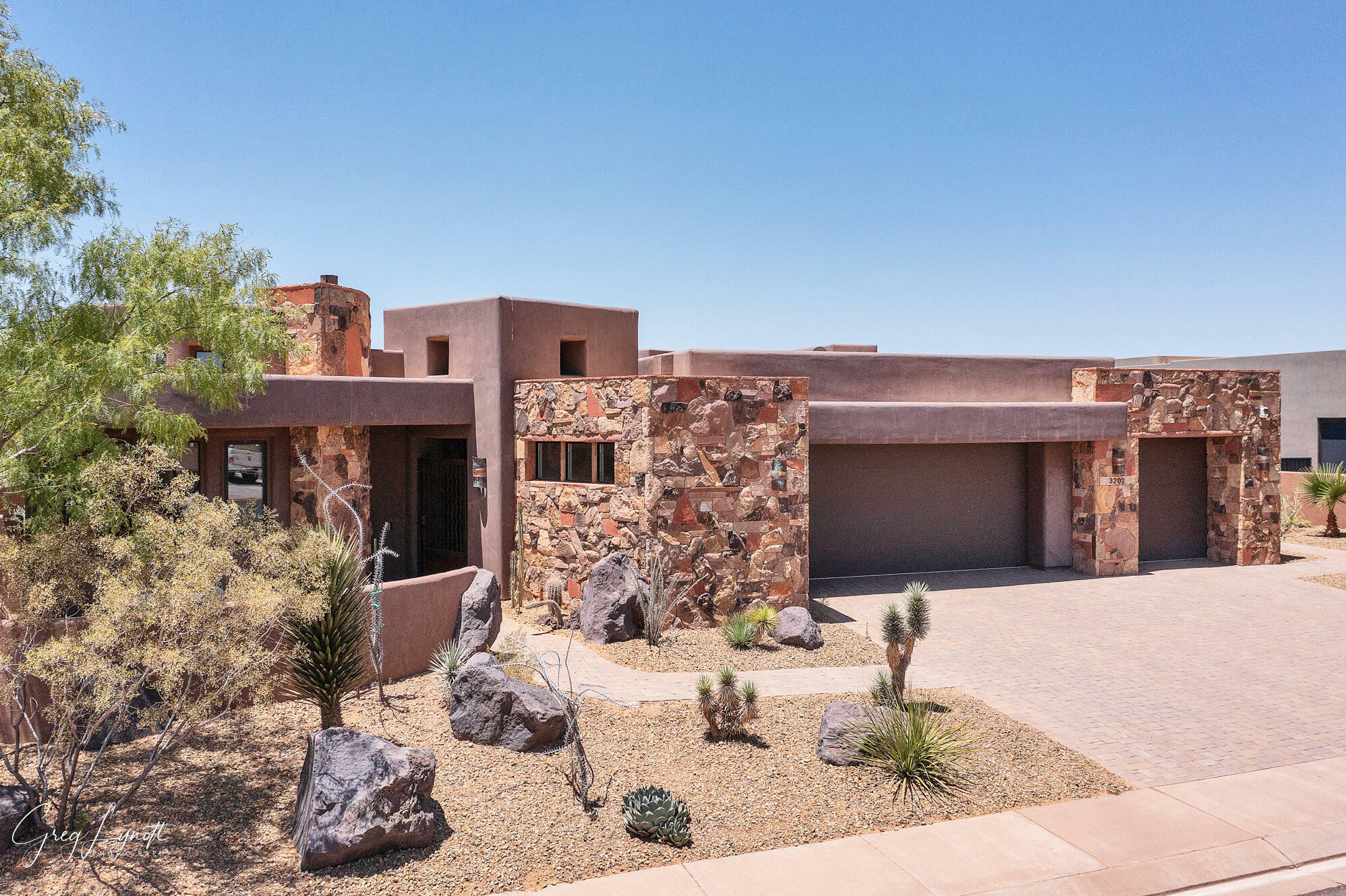 Property Photo:  3202 S Sandstone Dr  UT 84737 