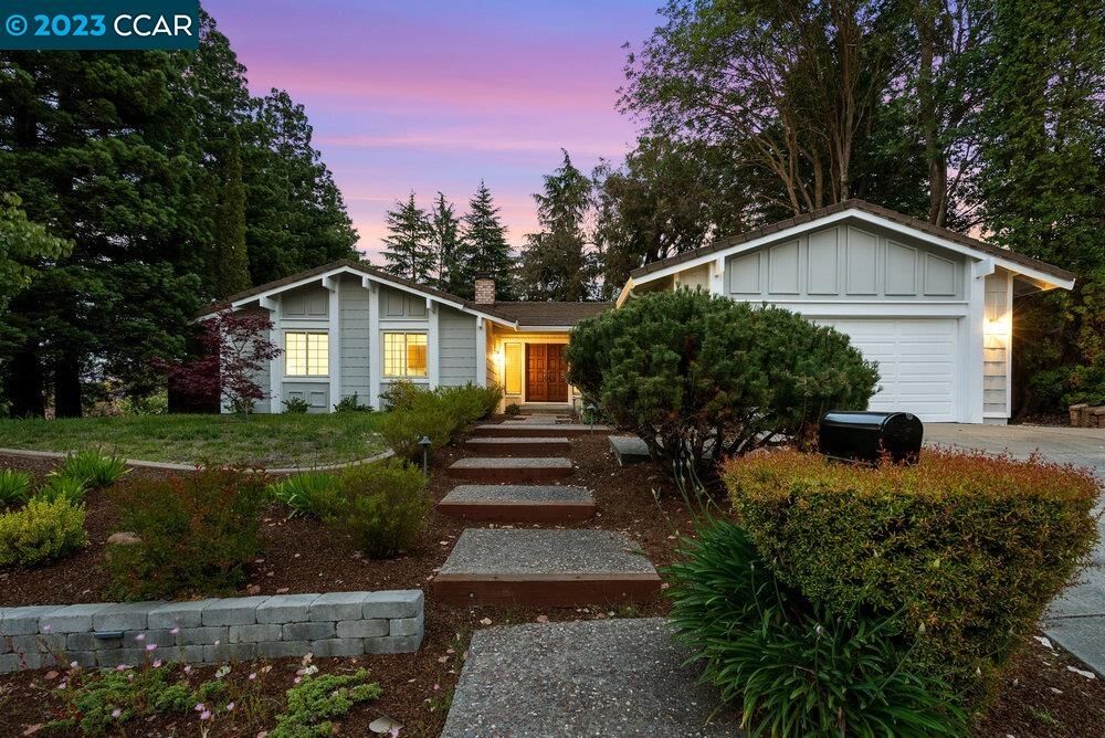 Property Photo:  101 Samoa Ct  CA 94582 