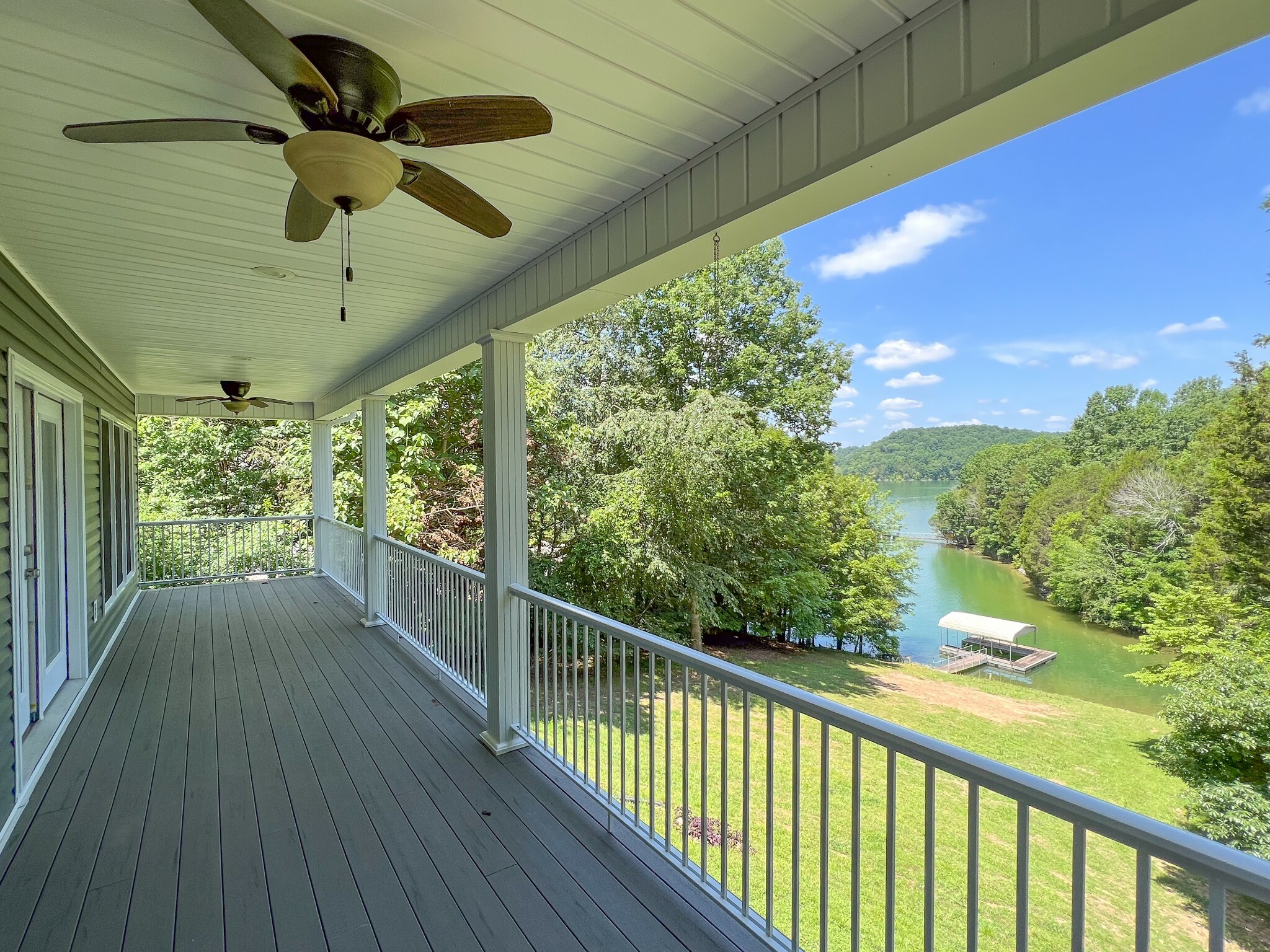 Property Photo:  94 Barefield Ct  TN 37352 