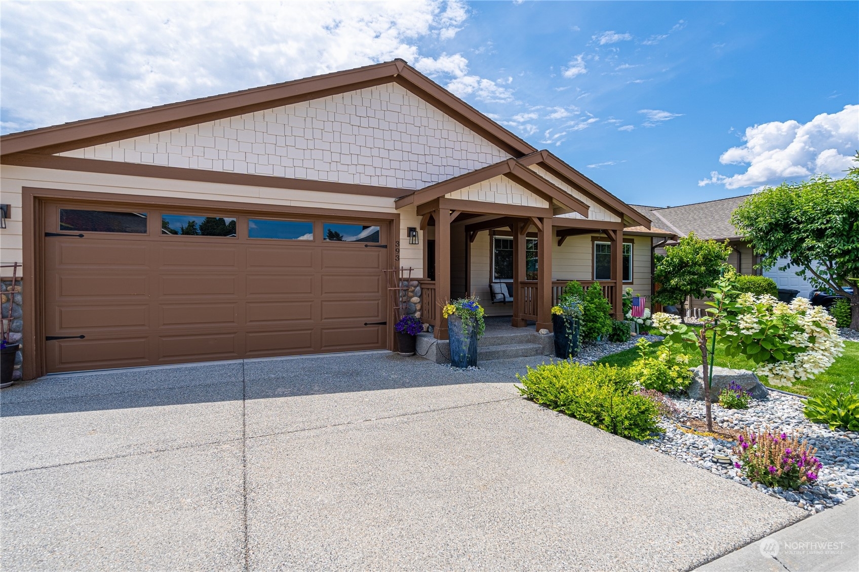 Property Photo:  393 Ridgewood Drive  WA 98831 