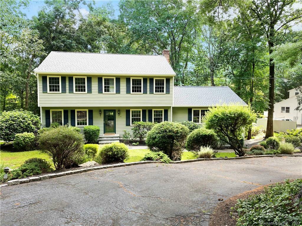 Property Photo:  21 Cardinal Road  CT 06883 