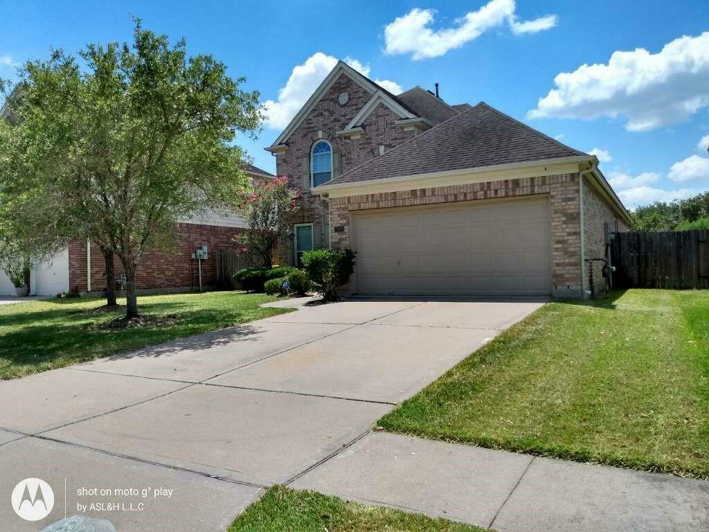 Property Photo:  2908 Emerald Brook Lane  TX 77584 