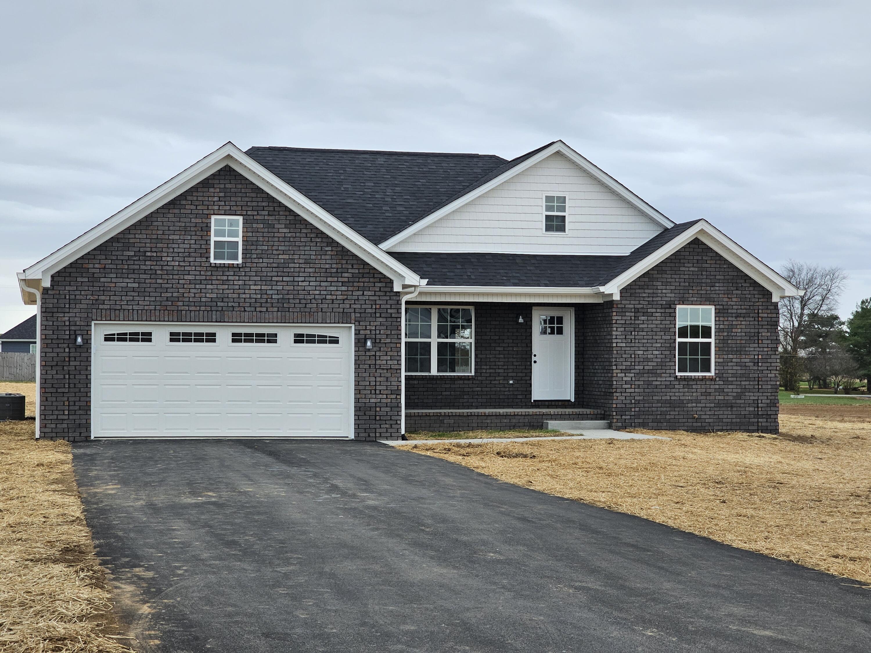 142 Gracelynn Circle  Harrodsburg KY 40330 photo