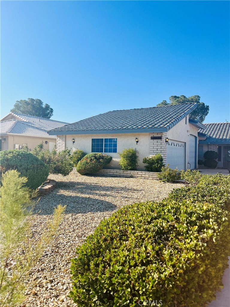 Property Photo: 14790 Greenbriar Drive CA 92342