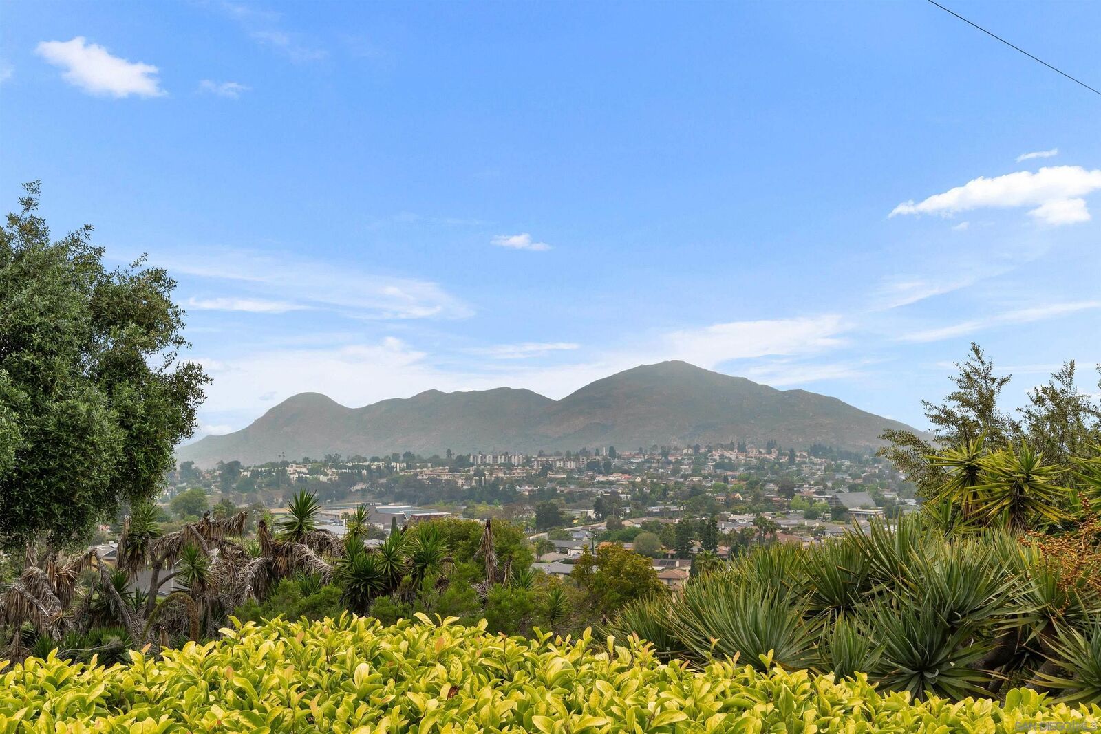 Property Photo:  6461 Casselberry Way  CA 92119 