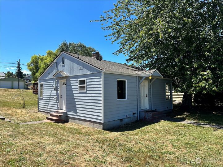 938 E 6th Street  Port Angeles WA 98362 photo