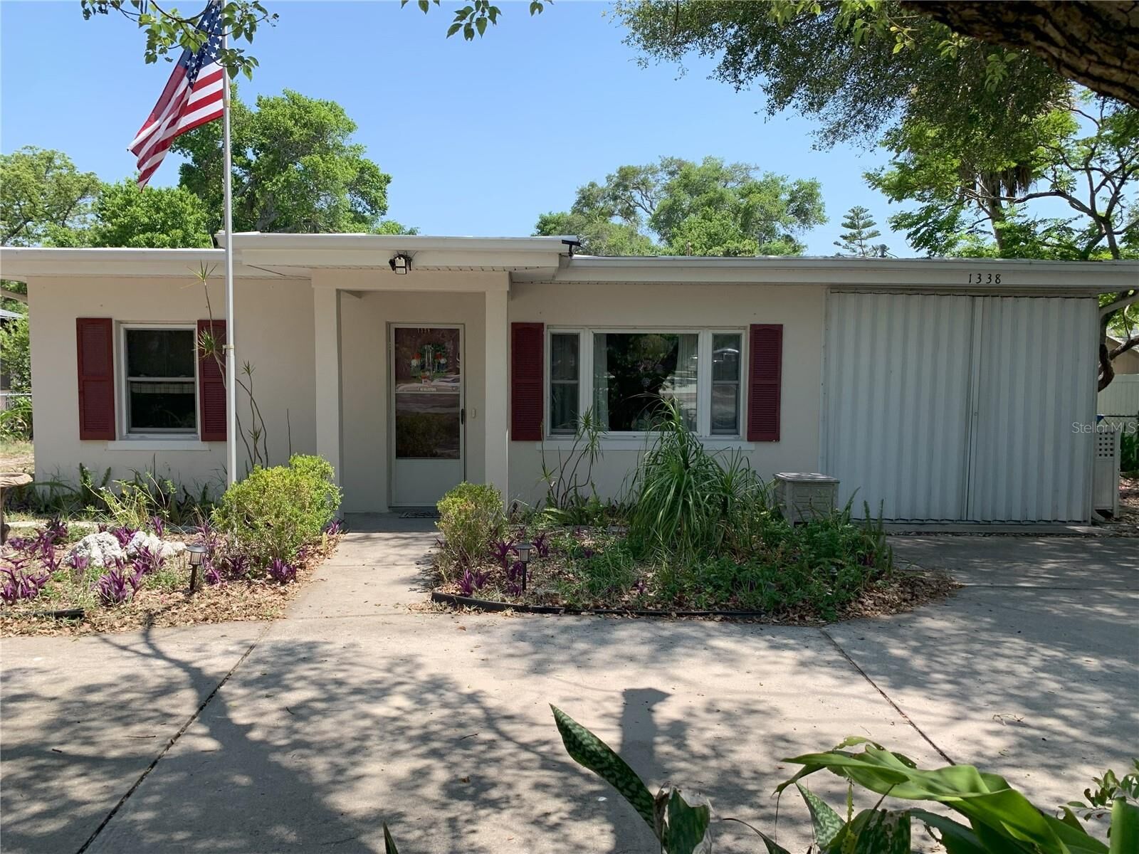 Property Photo: 1338 Nebraska Avenue FL 34683