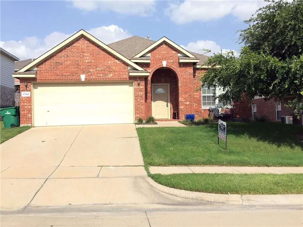 Property Photo: 6740 Red Rock Trail TX 76137