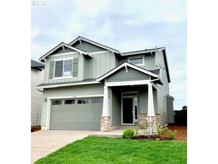 2724 NW Alina Dr  McMinnville OR 97128 photo