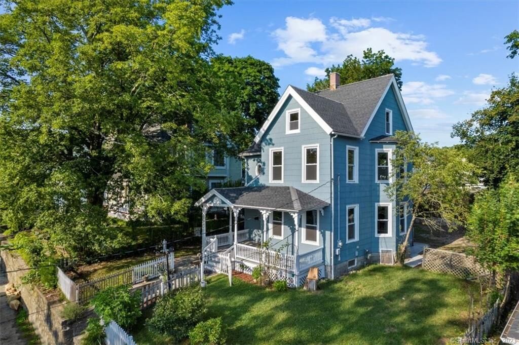 Property Photo: 14 Clinton Street CT 06710