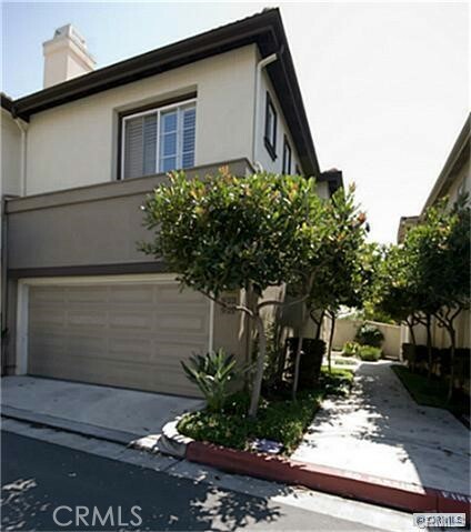 Property Photo:  923 Somerville  CA 92620 