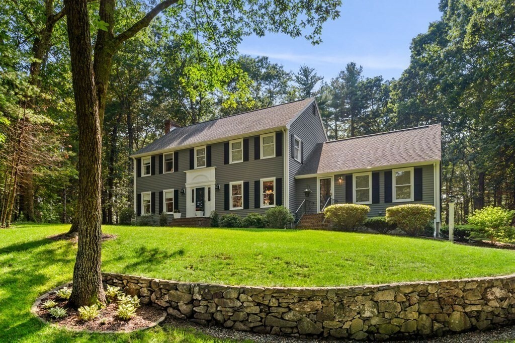Property Photo: 88 Carlton Ln MA 01845