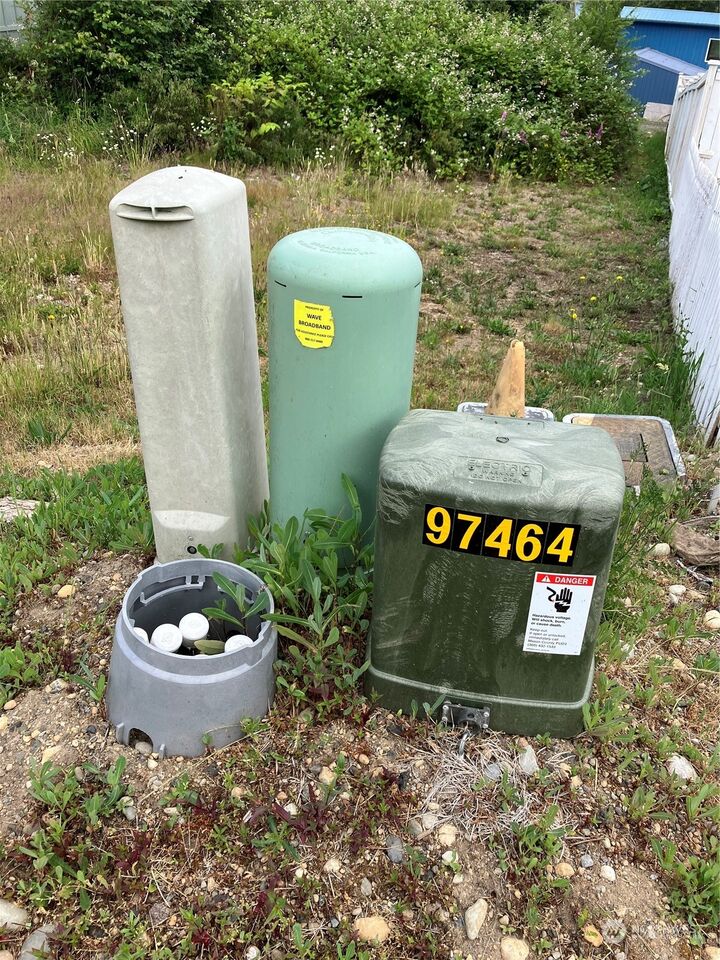 Property Photo: 10 E Blackwell Street WA 98524