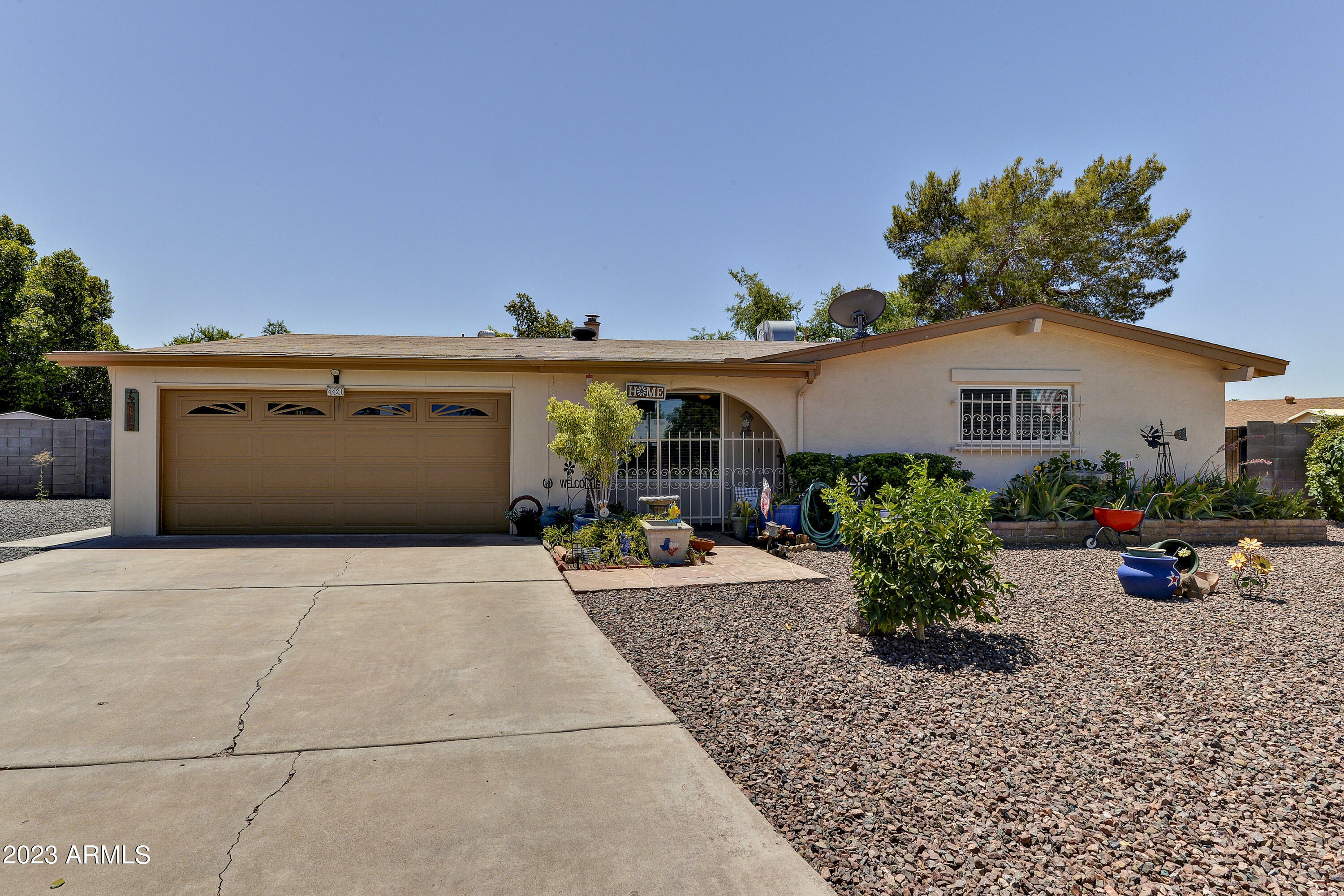 4421 W Lupine Avenue  Glendale AZ 85304 photo