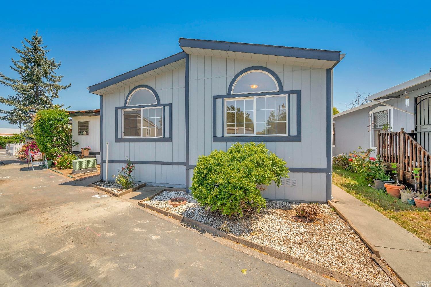 Property Photo:  3455 Santa Rosa Avenue 3  CA 95407 