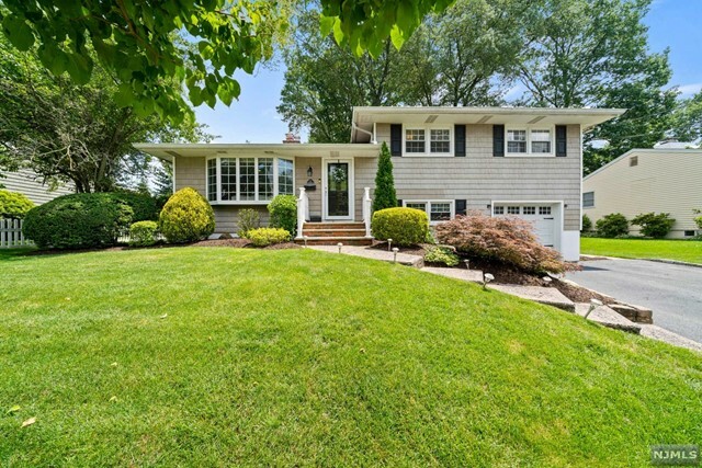 Property Photo:  73 Otoole Street  NJ 07675 