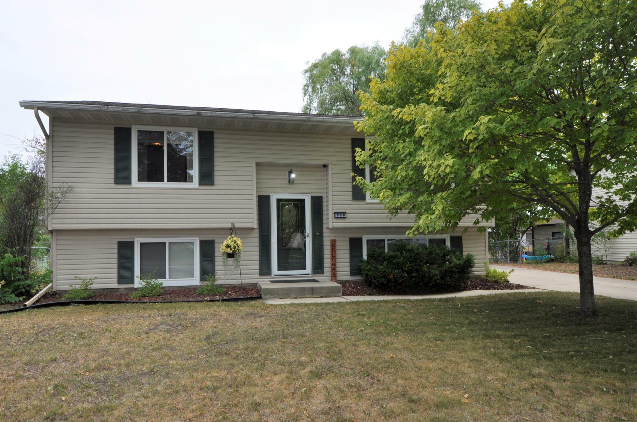 Property Photo:  968 22nd Street SE  MN 55904 