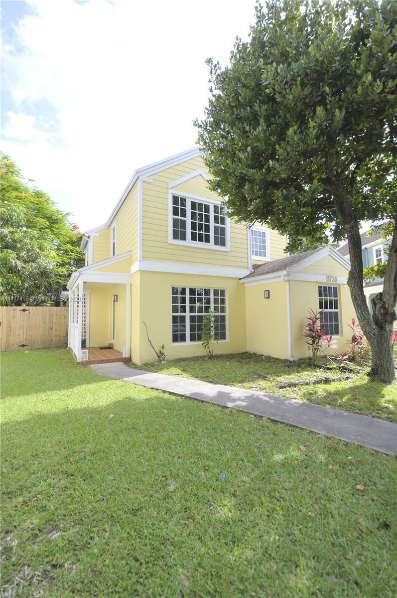 Property Photo:  11736 SW 116th Ter  FL 33186 