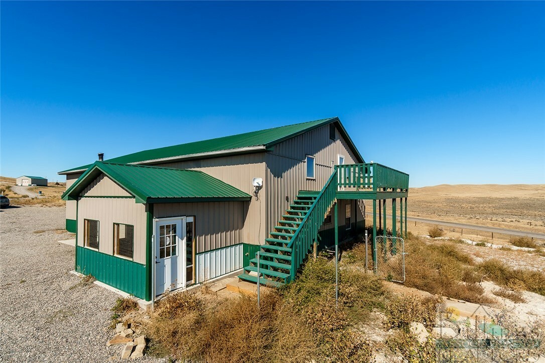 Property Photo:  1375 Saddle Ridge Rd  MT 59044 