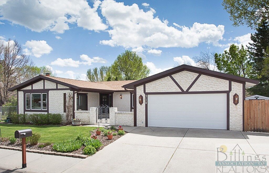 Property Photo: 3170 Fairmeadow Drive MT 59102