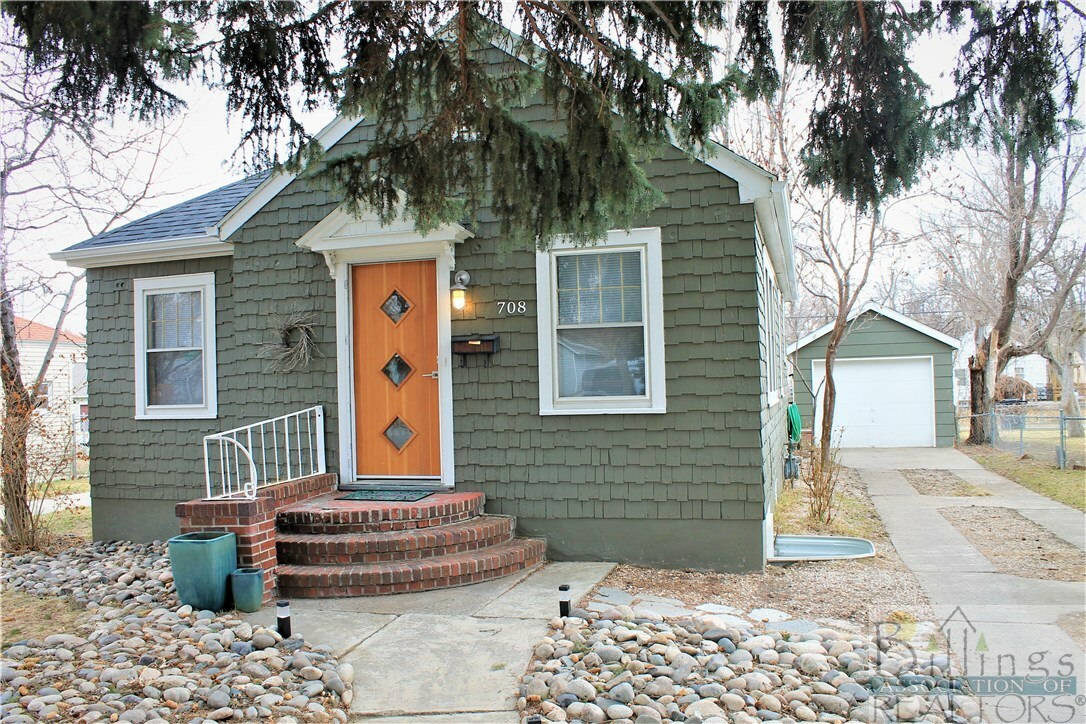 Property Photo:  708 Lewis Avenue  MT 59101 