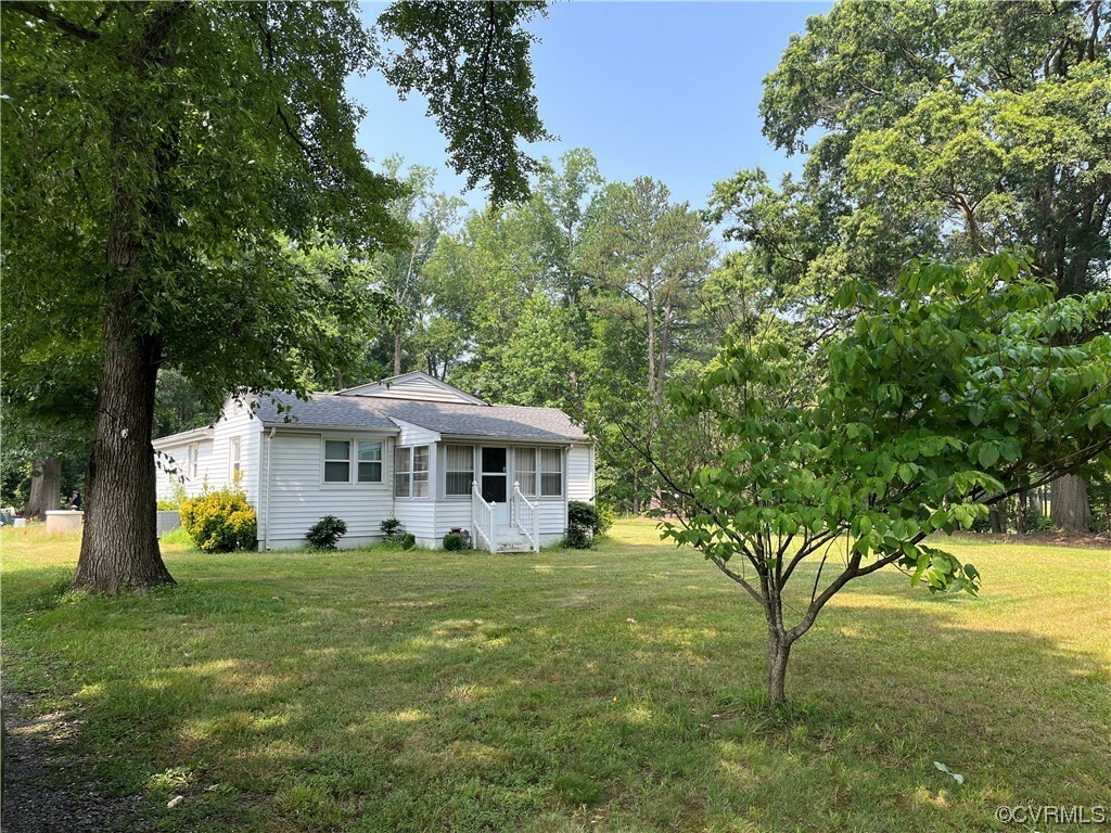 Property Photo:  1871 N Washington Street  VA 23075 