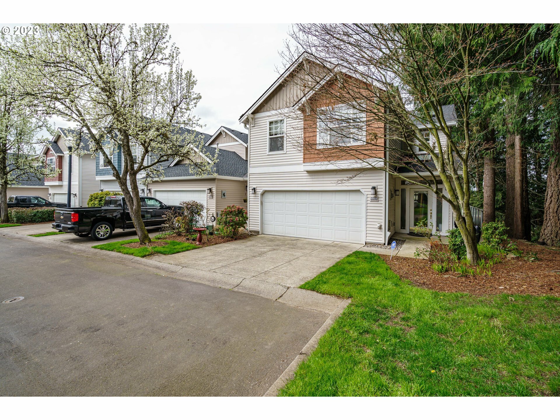 Property Photo: 8908 NE 17th Cir 26 WA 98664