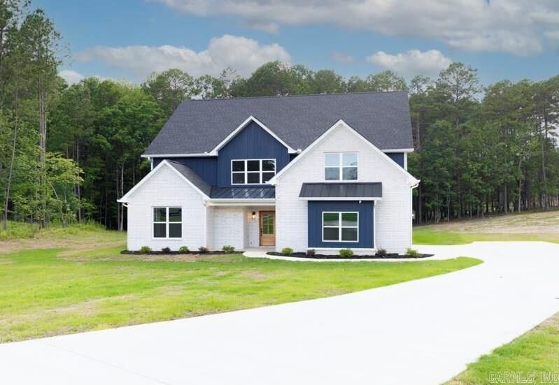 Property Photo: 5040 Westridge Circle AR 72019