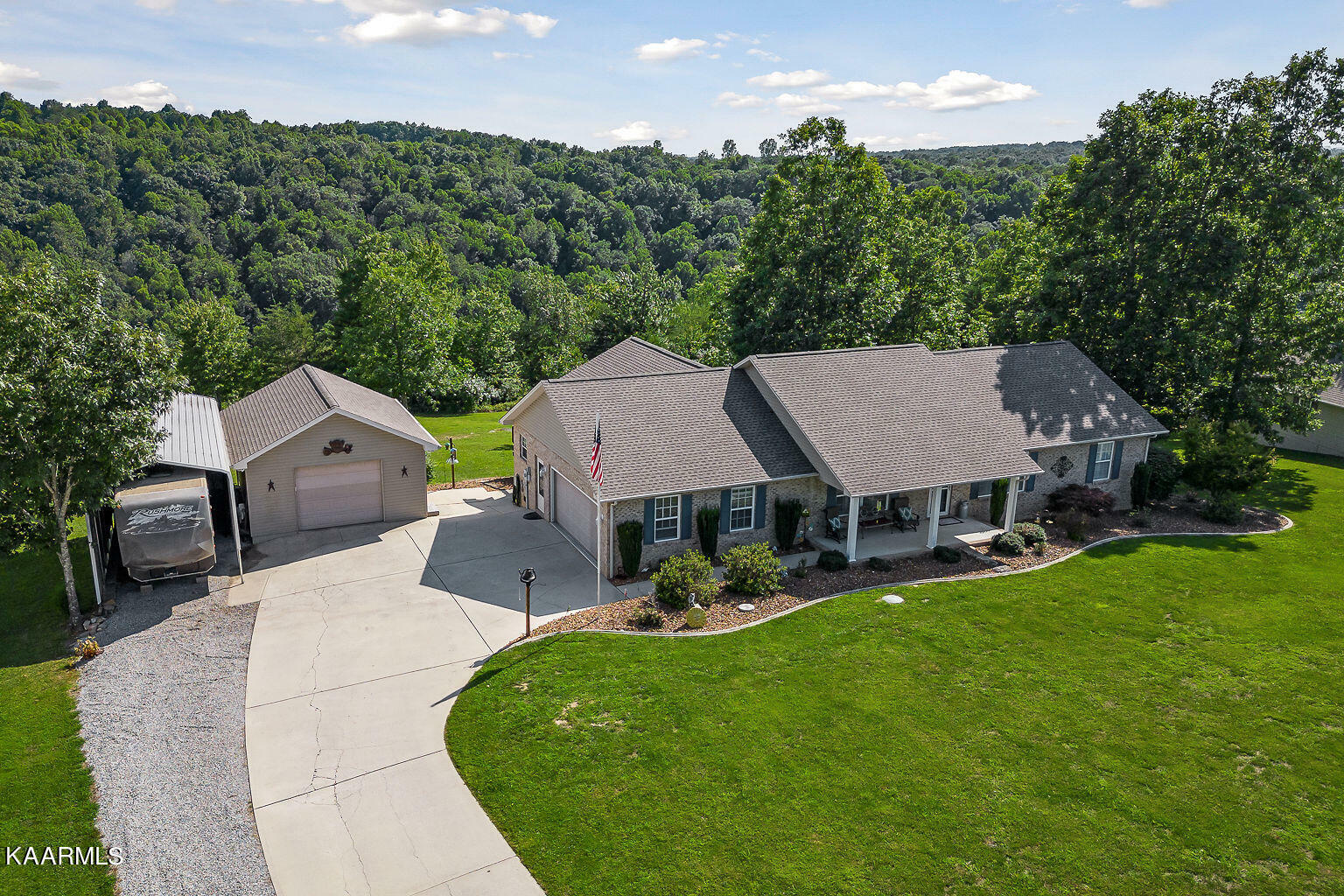 Property Photo:  800 Sunset Ridge Drive  TN 38571 