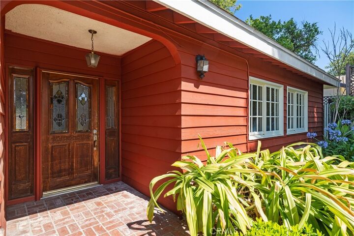 Property Photo:  5448 Royer Avenue  CA 91367 