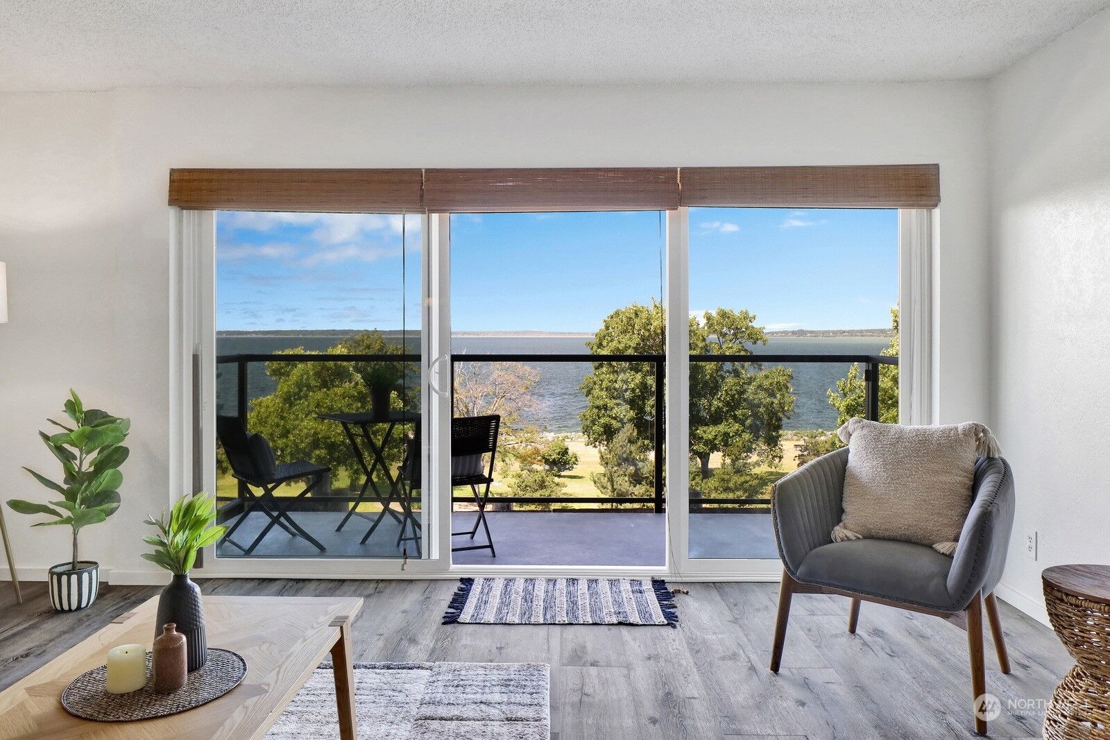 Property Photo:  444 S State Street 105  WA 98225 