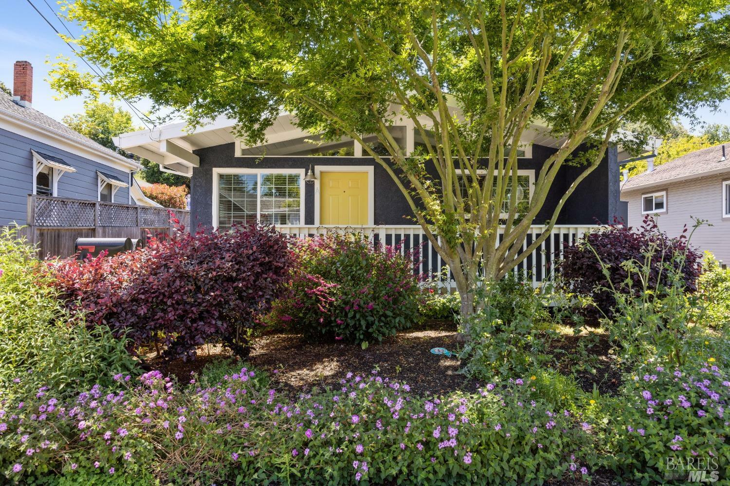 Property Photo: 637 Baker Street CA 94952