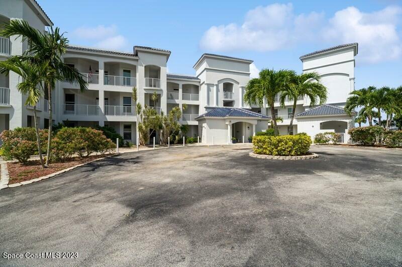 Property Photo: 420 Moore Park Lane FL 32952