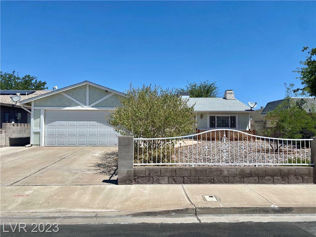 Property Photo:  415 La Jolla Drive  NV 89015 